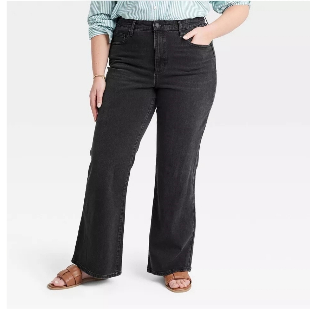 NWT Universal Thread High Rise Flare Jeans In Black Size Womens 20W